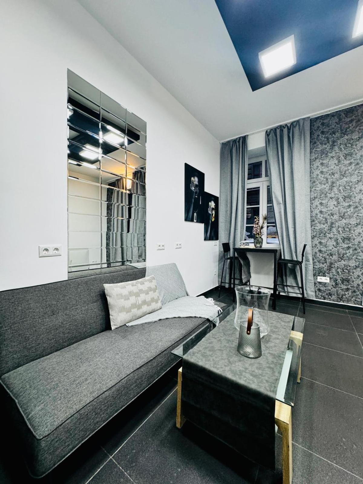 For 3 People, 15 Minutes To Rathausplatz Apartamento Viena